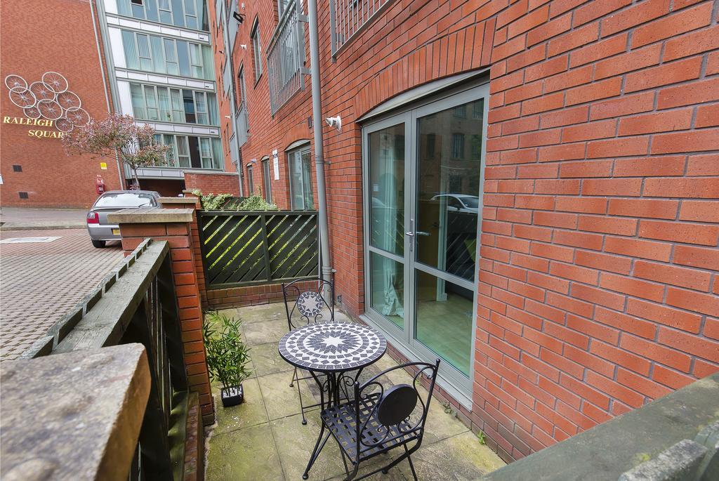 Raleigh Square - 2Br Ground-Floor Apartment In ノッティンガム エクステリア 写真